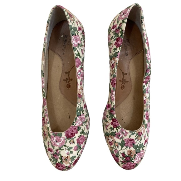 ROS HOMMERSON FLORAL FLATS, SIZE 8W - Picture 1 of 6